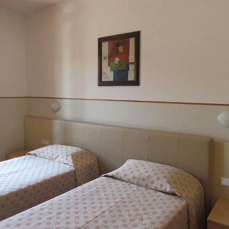 Hotel Da Si-Si Gemona del Friuli Eksteriør billede